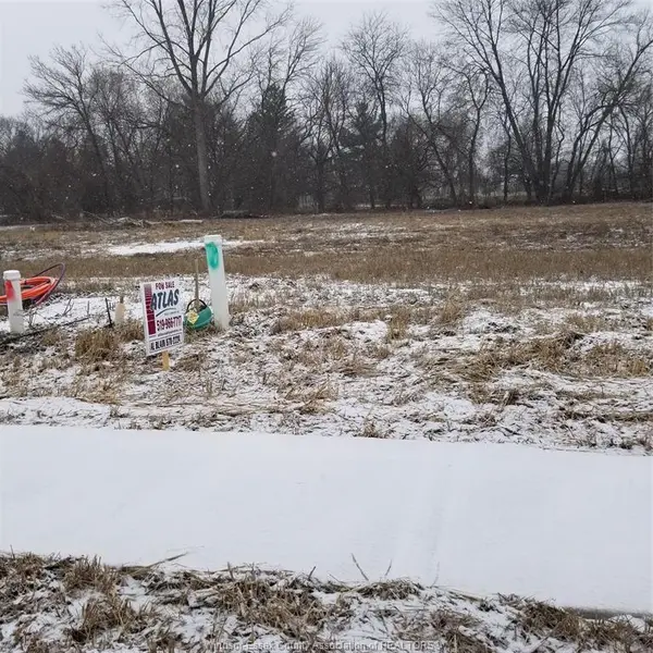V/L OKE Drive, Lasalle, ON N9J 0E7