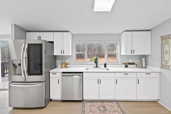 Lynchburg, VA 24504,16 peach tree LN