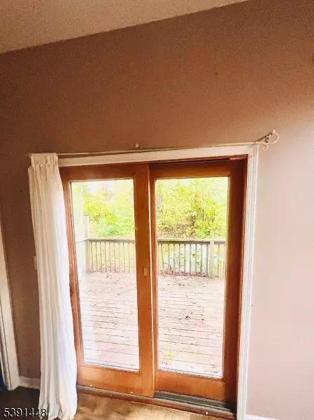 Hardyston Twp., NJ 07460,8 Beach View Ct