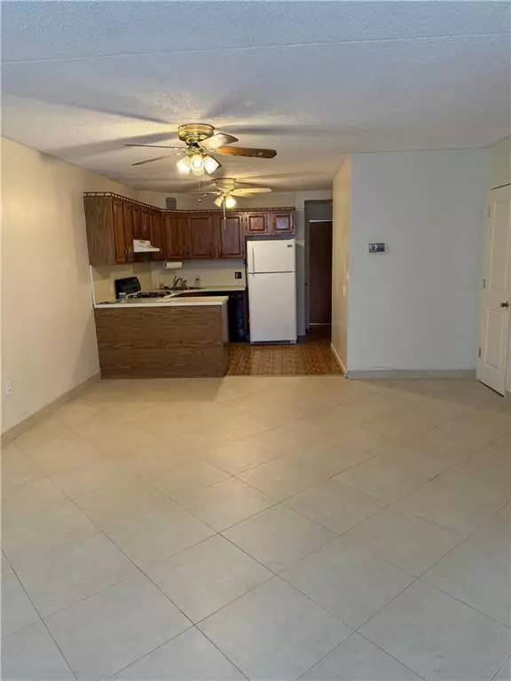 Brooklyn, NY 11214,143 Bay 20th ST #5