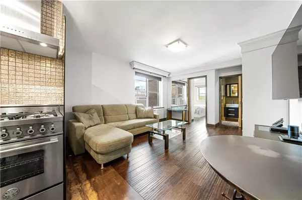 Brooklyn, NY 11210,2607 Avenue O #6C