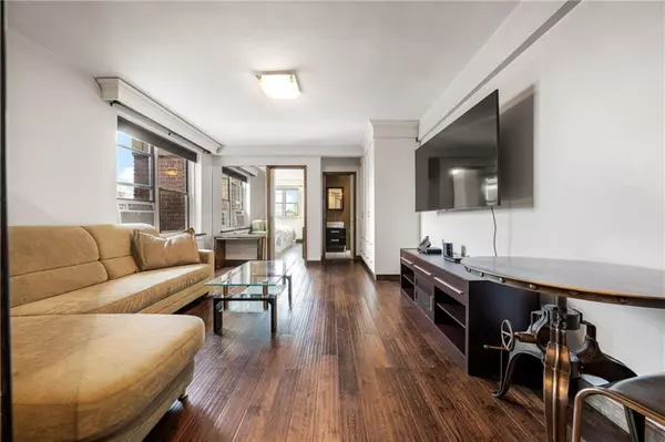 Brooklyn, NY 11210,2607 Avenue O #6C