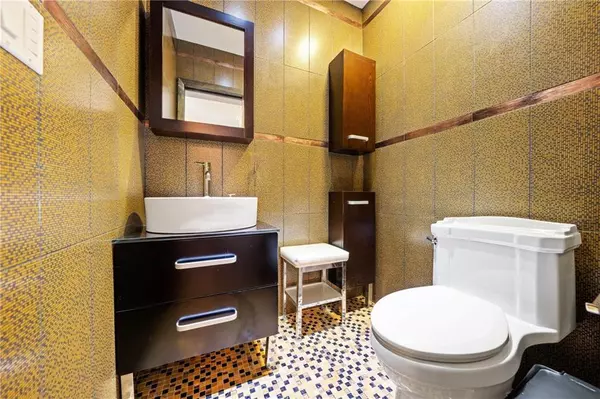 Brooklyn, NY 11210,2607 Avenue O #6C