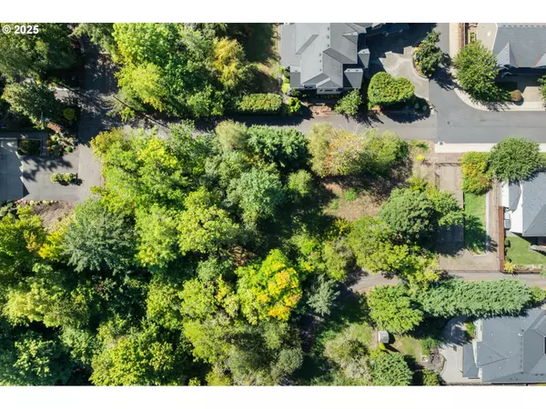 Lake Oswego, OR 97035,19368 RIVERWOOD LN