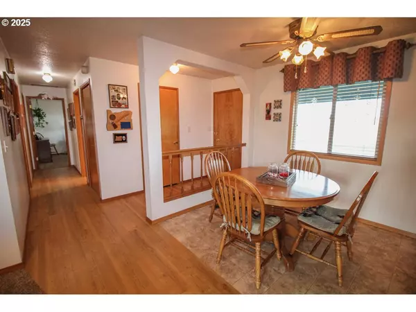 Hillsboro, OR 97123,32910 SW BRIDGES RD