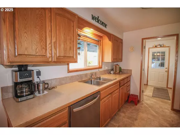 Hillsboro, OR 97123,32910 SW BRIDGES RD