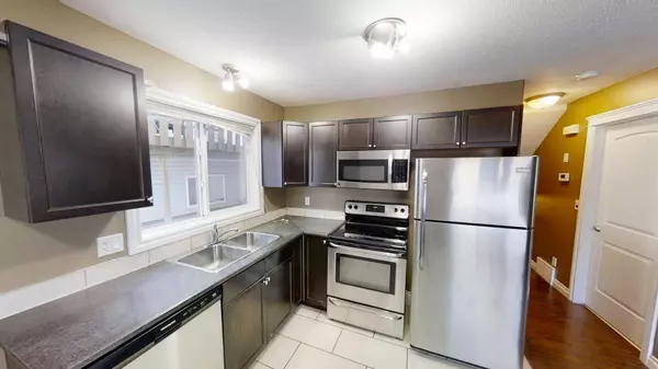 Grande Prairie, AB T8X0K5,10272 85 ST #A