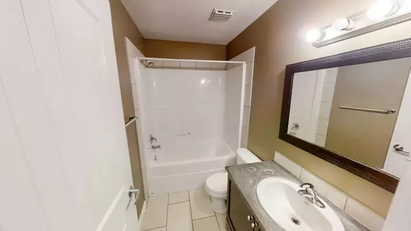 Grande Prairie, AB T8X0K5,10272 85 ST #A