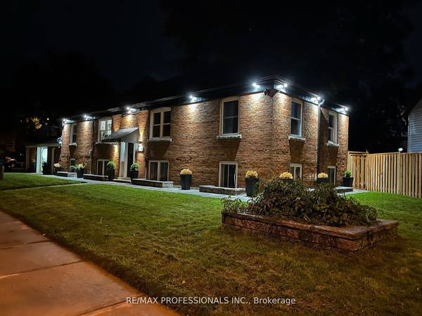 284 Gledhill AVE #4, Toronto E03, ON M4C 4L1