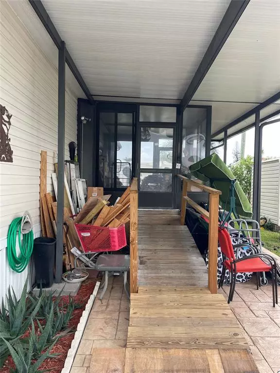 Davie, FL 33324,8580 SW 17th St