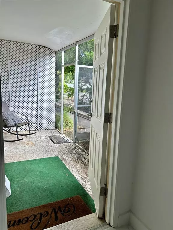 Pompano Beach, FL 33062,1301 SE 22nd Ave #4