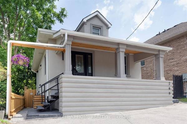 269 Prospect ST, Newmarket, ON L3Y 3V3