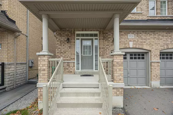 Mississauga, ON L5M 0V1,5526 Meadowcrest AVE