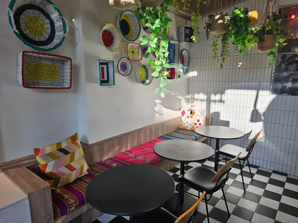 Toronto W02, ON M6S 1N1,2114 Bloor ST #Unit B