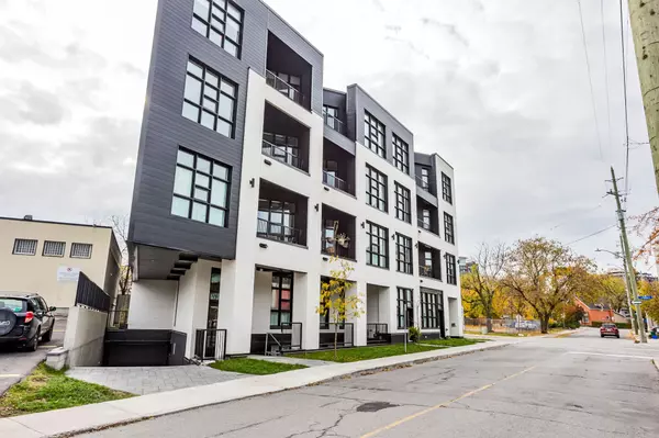 West Centre Town, ON K1Y 1T7,101 Pinhey ST N #404