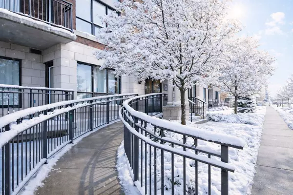 Cyrville - Carson Grove - Pineview, ON K1J 0A3,905 BEAUPARC Private #320