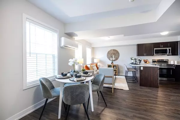 Cobourg, ON K9A 0K4,460 Lonsberry DR #407