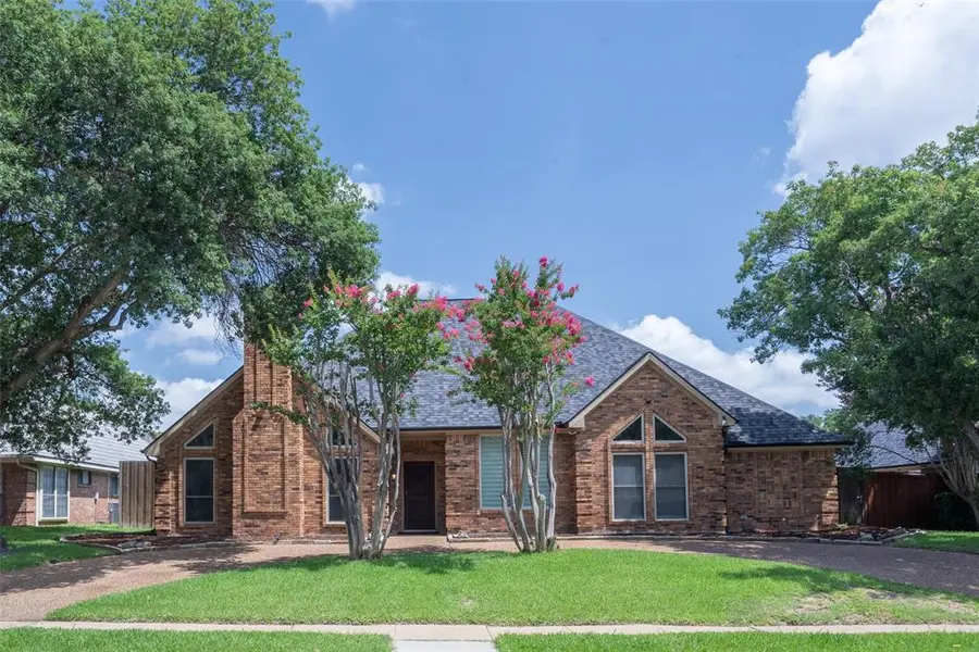 3905 Cross Bend Road, Plano, TX 75023