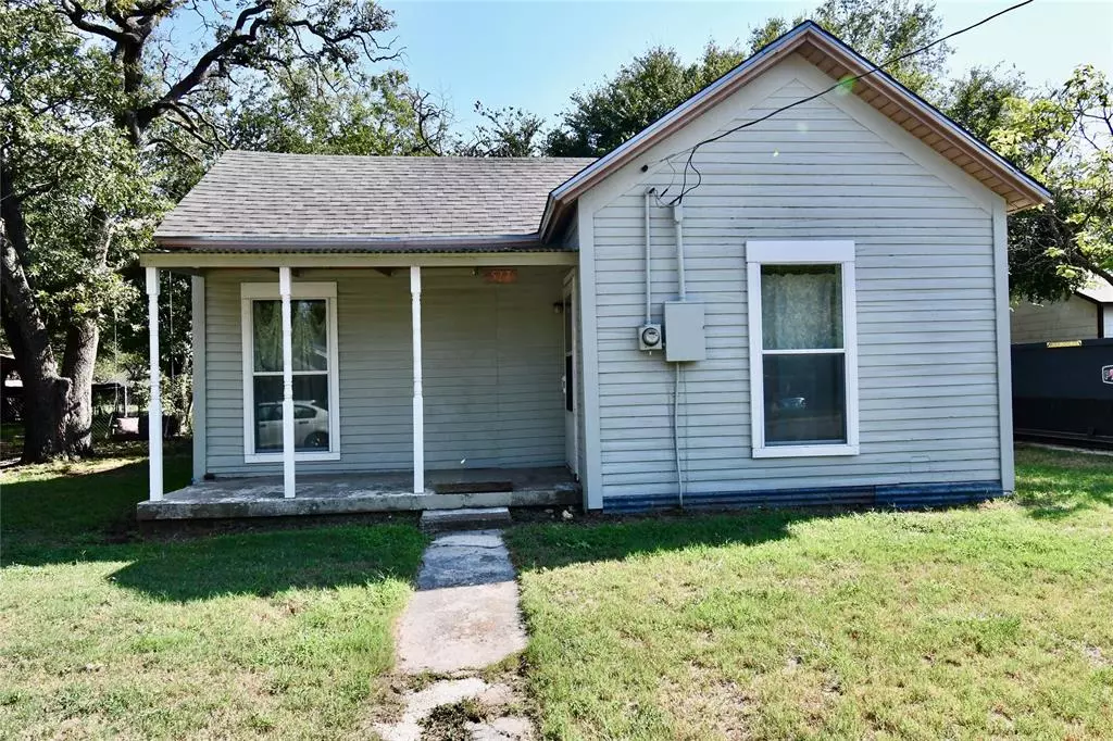 Weatherford, TX 76086,517 W Water Street