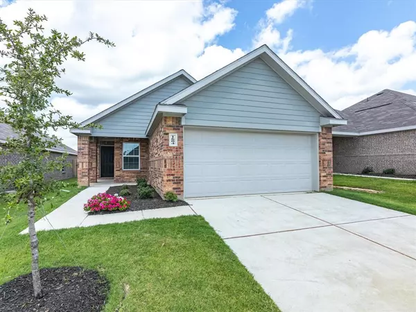 1604 Acts Lane, Ennis, TX 75119