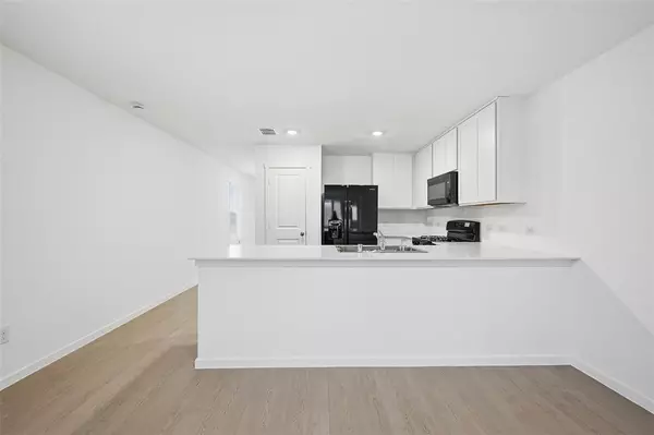 Princeton, TX 75407,1037 Raintree Road