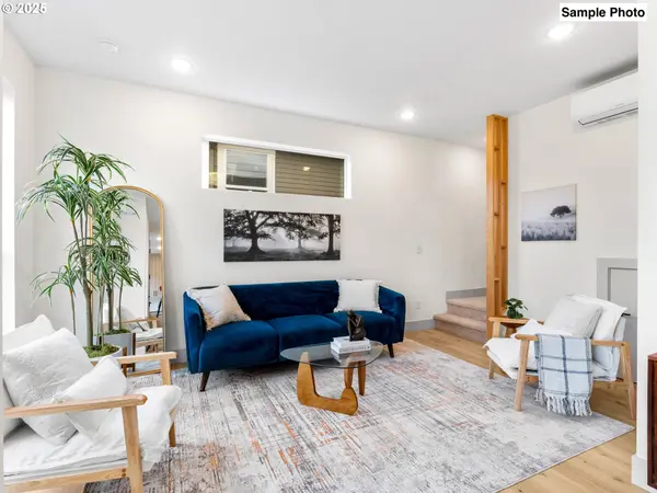 Portland, OR 97217,7381 N Mobile AVE