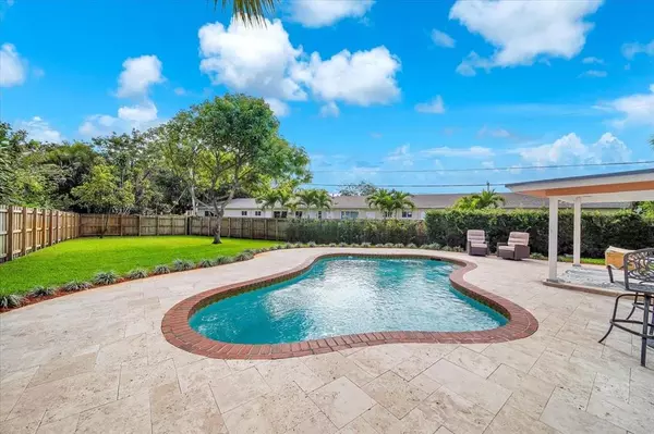 Fort Lauderdale, FL 33316,814 SE 14th Ct