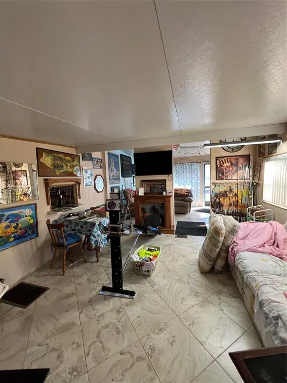 Okeechobee, FL 34974,5327 SE 66th Ave