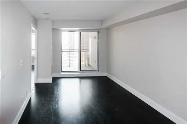 1070 Sheppard AVE W #701, Toronto W05, ON M3J 0G8