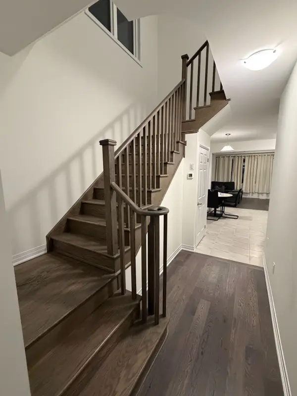 Brantford, ON N3T 0K1,141 Gillespie DR