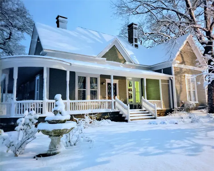 1092 W Tarleton Street, Stephenville, TX 76401