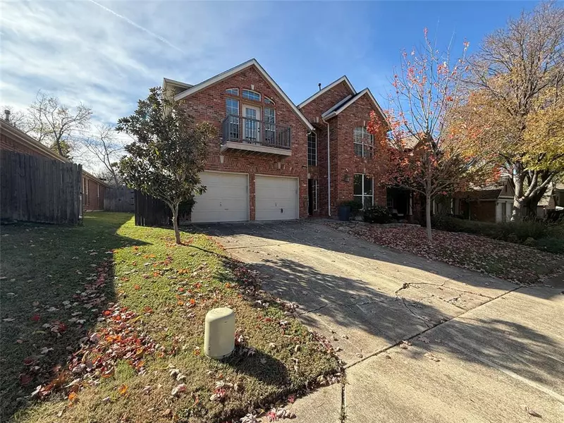 2254 Ash Grove Way, Dallas, TX 75228