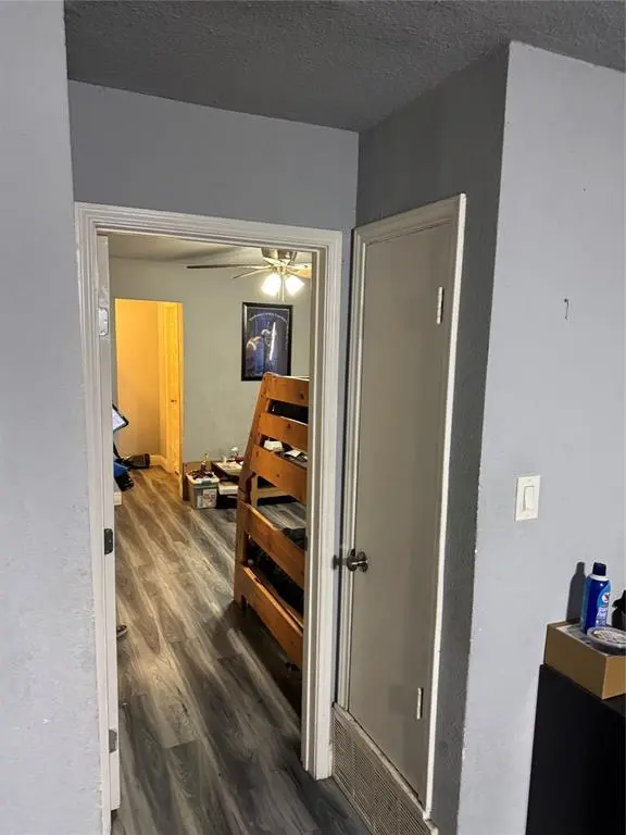 Kaufman, TX 75142,301 W Chestnut Street #1-3