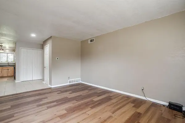 Benbrook, TX 76126,204 Mildred Lane