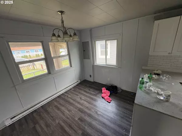 Centralia, WA 98531,1220 S TOWER AVE