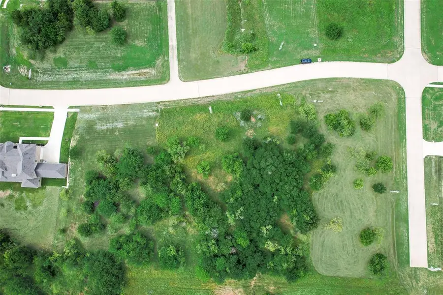 3207 Koscher Drive, Grand Prairie, TX 75104