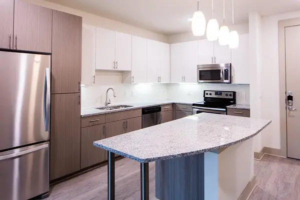 Dallas, TX 75219,4020 Gilbert Avenue #107