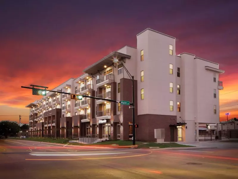 108 N US 377 #201, Roanoke, TX 76262