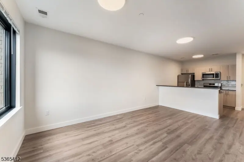 City Of Orange Twp., NJ 07050,72 S Essex Ave #609