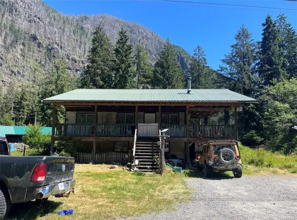 Zeballos, BC V0P 2A0,619 Keno Cres