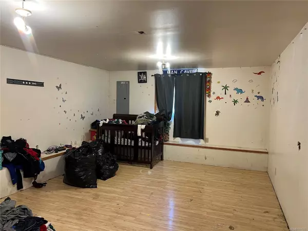 Zeballos, BC V0P 2A0,619 Keno Cres