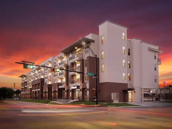 108 N US 377 #301, Roanoke, TX 76262