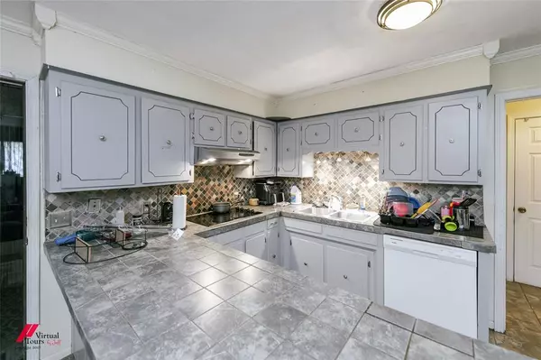 Shreveport, LA 71108,2831 Jonathan Lane