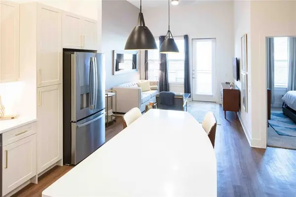 Roanoke, TX 76262,108 N US 377 #217