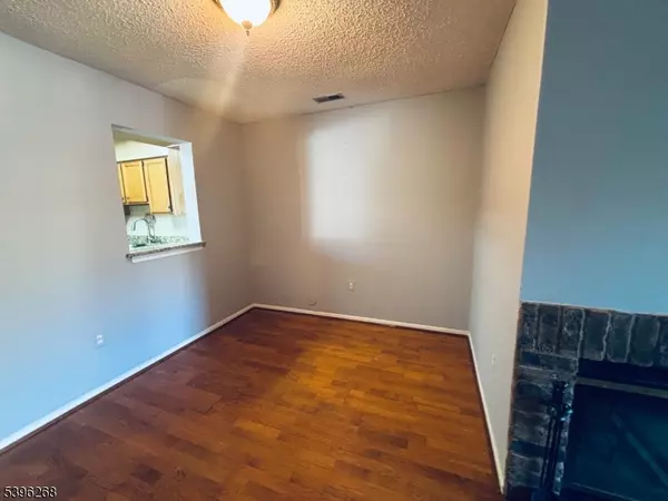 South Brunswick Twp., NJ 08824,34 Colleen Ct