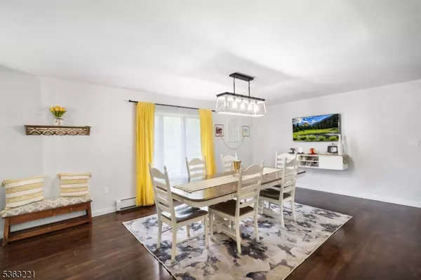 Hampton Twp., NJ 07860,4 Grove St