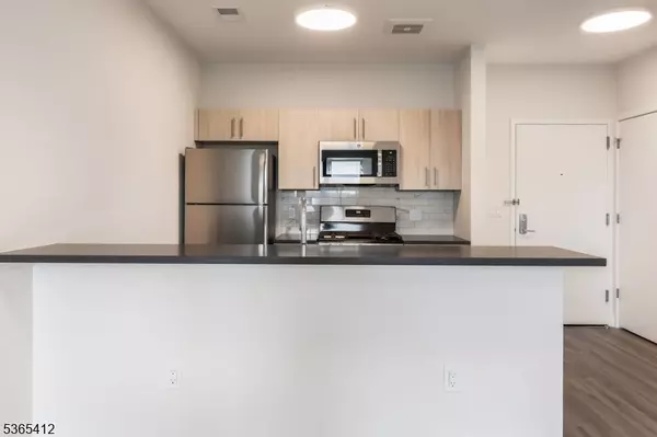 City Of Orange Twp., NJ 07050,72 S Essex Ave #409