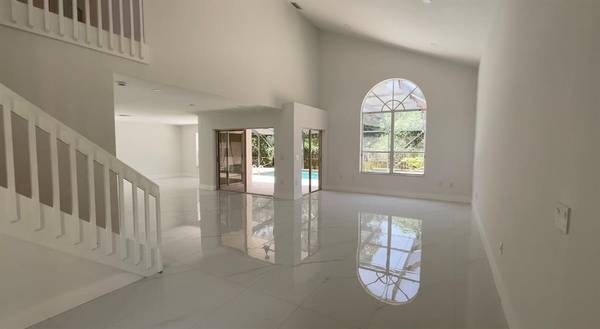 6805 NW 75th Pl, Parkland, FL 33067