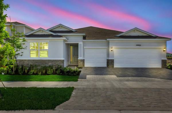 10692 NW Suncrest Lp, Port St Lucie, FL 34987