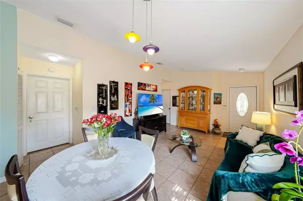 Pembroke Pines, FL 33024,650 NW 78th Ter #201